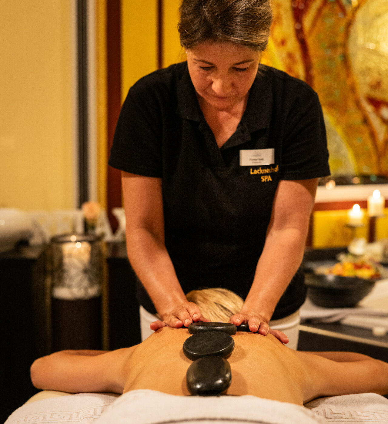 Hot Stone Massage im Wellnesshotel Lacknerhof
