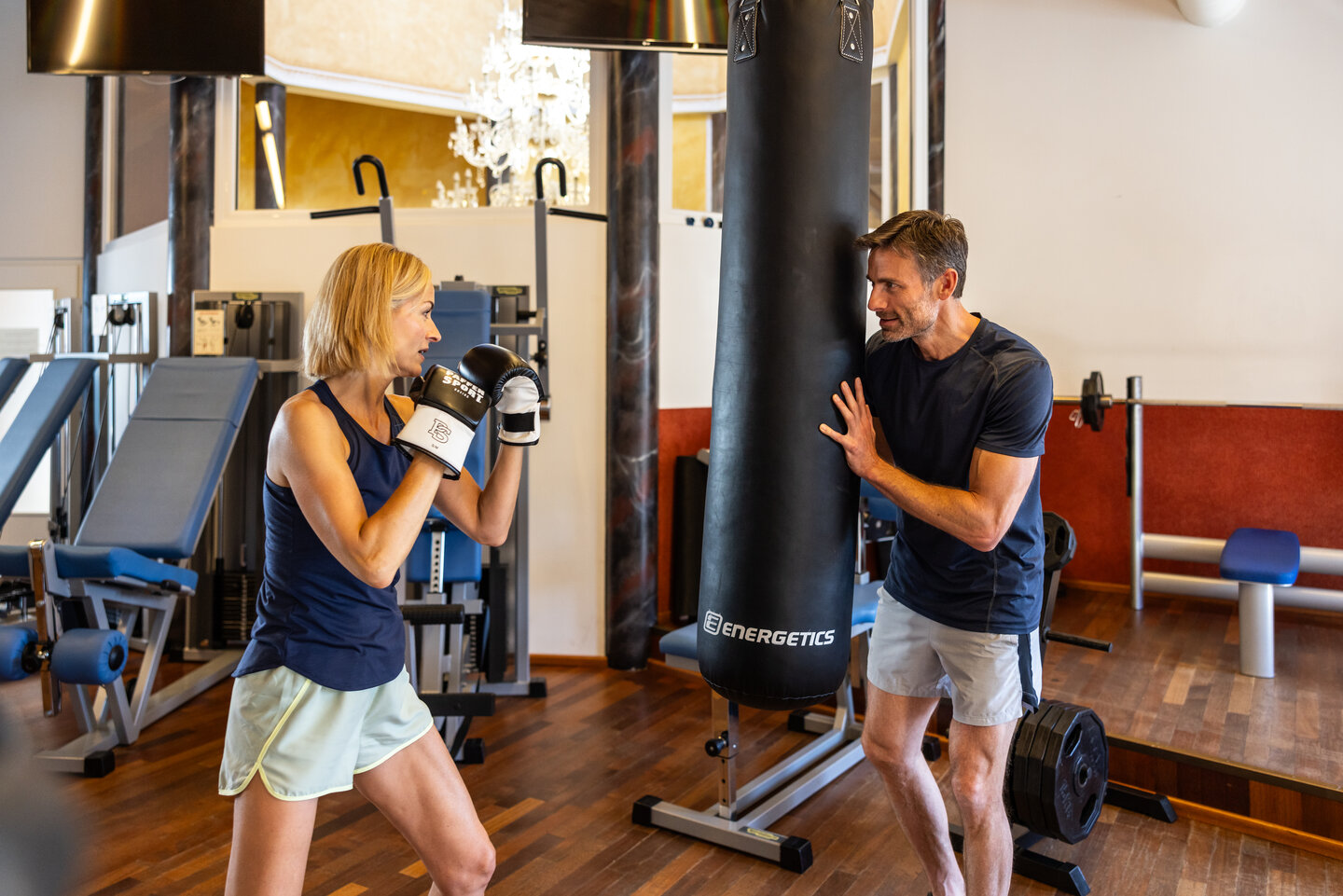 Fit bleiben im Familienurlaub . 250m² Fitnesscenter für Ihre Workouts